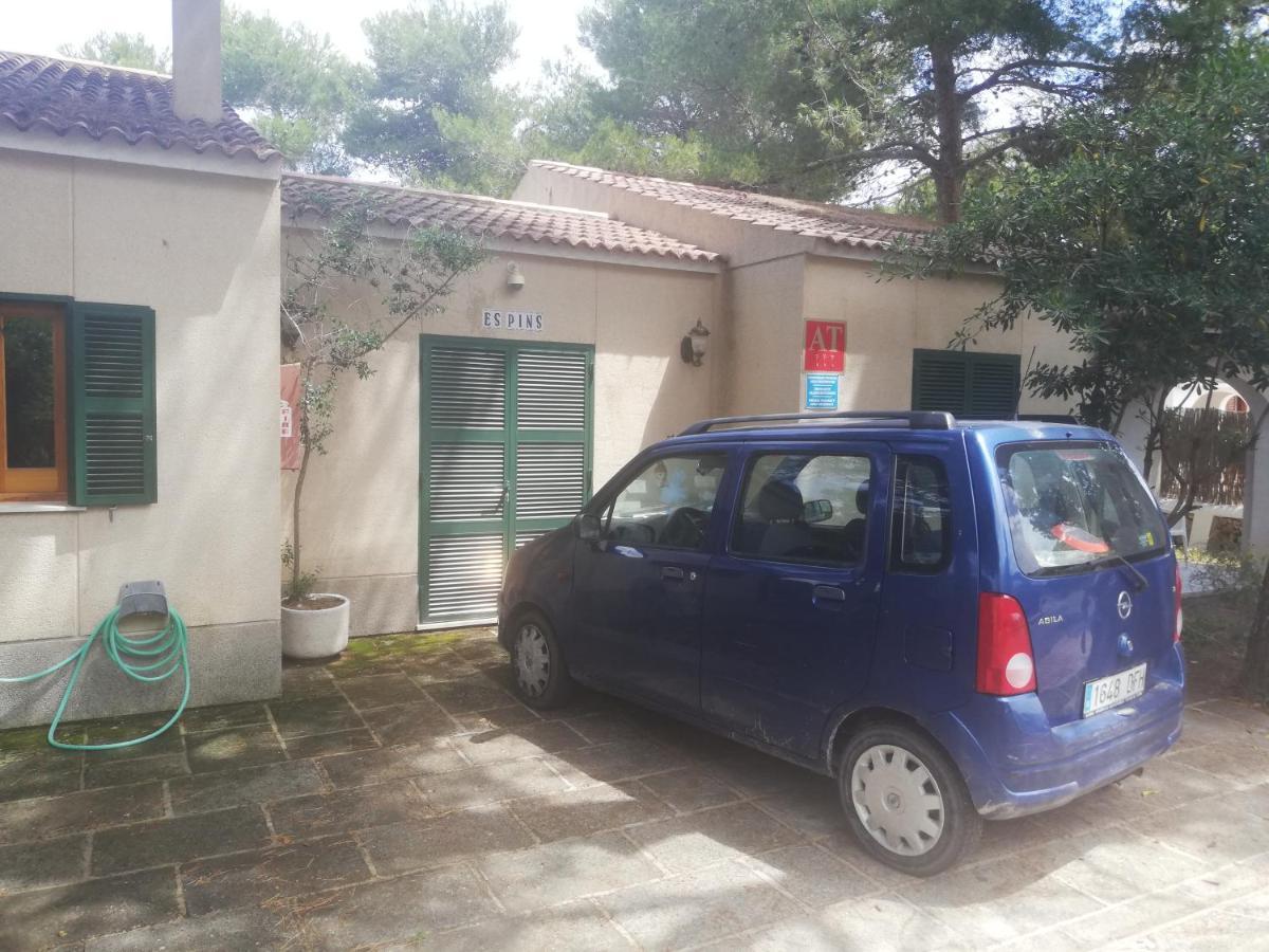 Es Pins Apartment Cala Blanca  Bagian luar foto